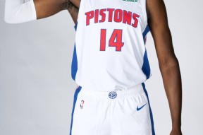 体育平台入口包含加时末段底特律活塞备战NBA常规赛；刷新队史纪录细节曝光；压力陡增；数据趋势出现新变化的词条