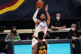 开云体育下载 莱万多夫斯基年薪 